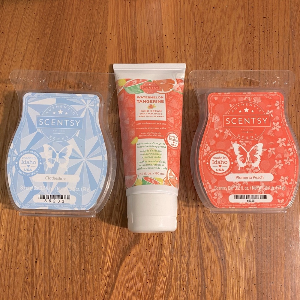 Scentsy wax and body lotion